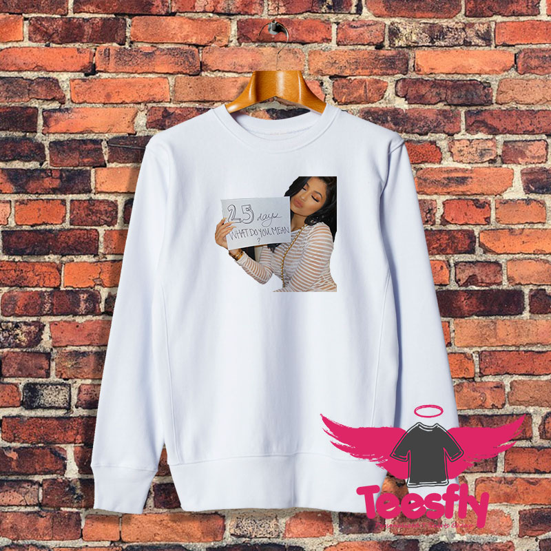 Kylie Jenner pose pour Justin Bieber Sweatshirt